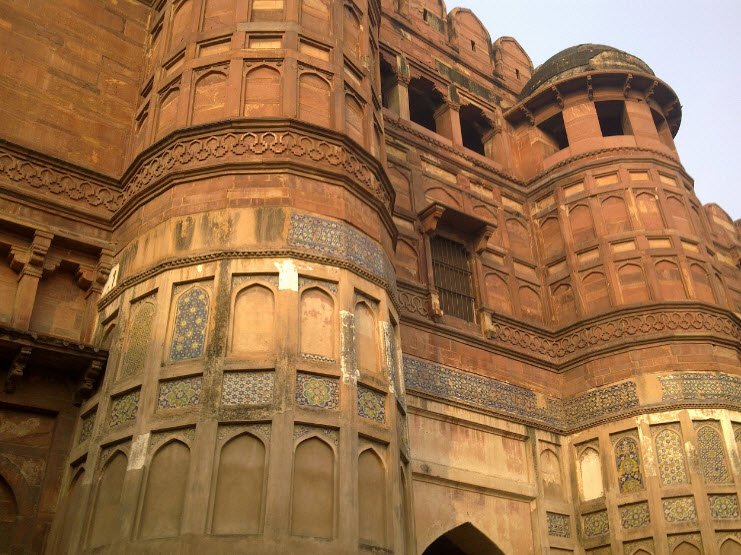 Amar Singh Gate, Agra, Uttar Pradesh - Vushii.com